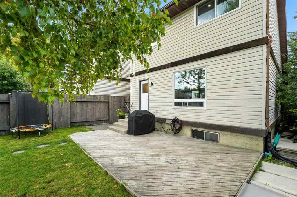 MLS® A2260070 - 123 Silverstone Road NW in Silver Springs Calgary, Residential