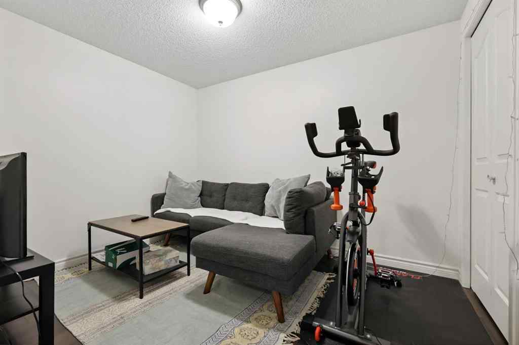 MLS® A2260072 - Unit #207 838 19 Avenue SW in Lower Mount Royal Calgary, Residential