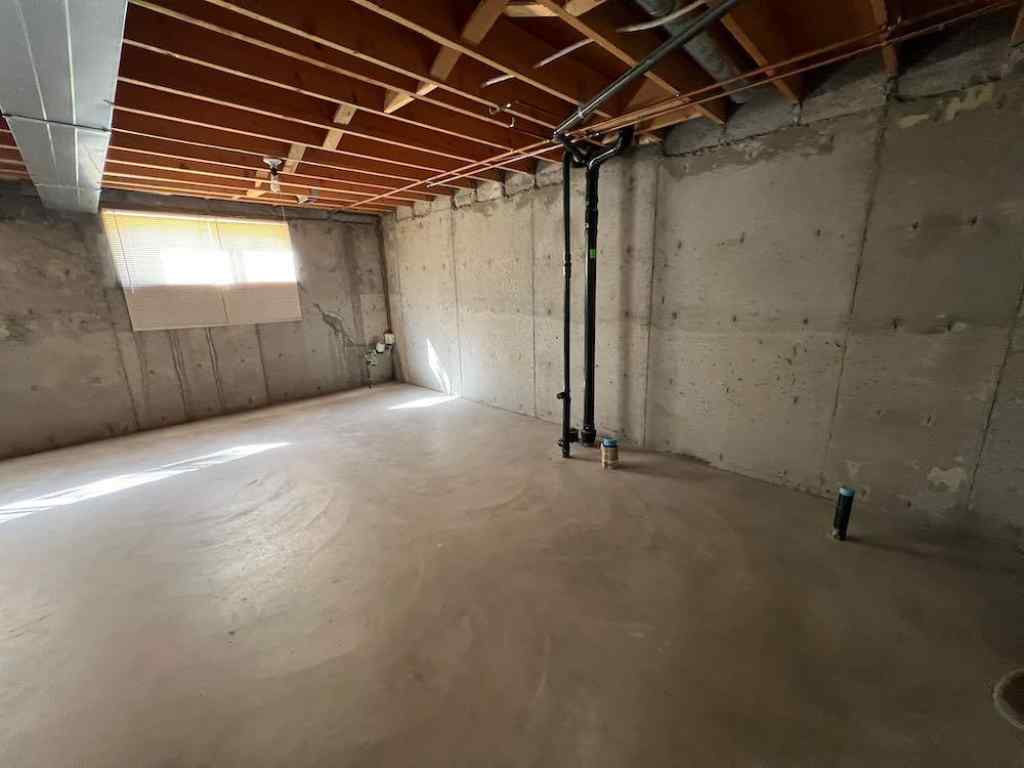 MLS® A2260074 - 64 Carswell Road SE in Southview-Park Meadows Medicine Hat, Residential