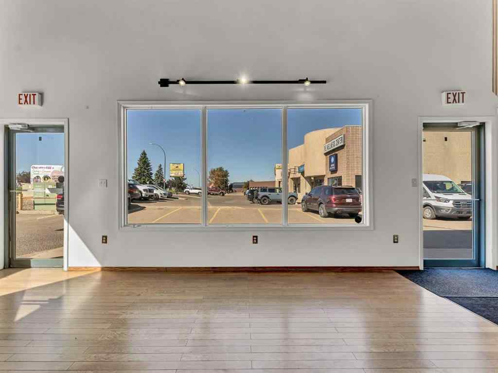 MLS® A2260076 - Unit #8 3295 Dunmore Road SE in Ross Glen Medicine Hat, Commercial