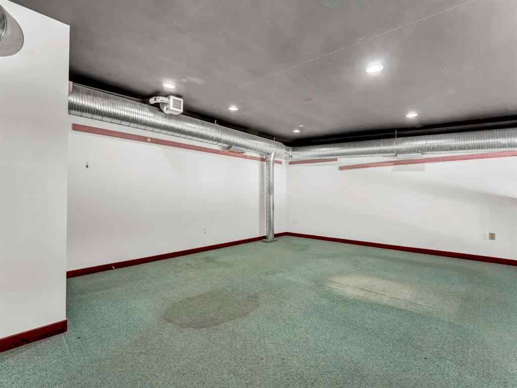 MLS® A2260076 - Unit #8 3295 Dunmore Road SE in Ross Glen Medicine Hat, Commercial