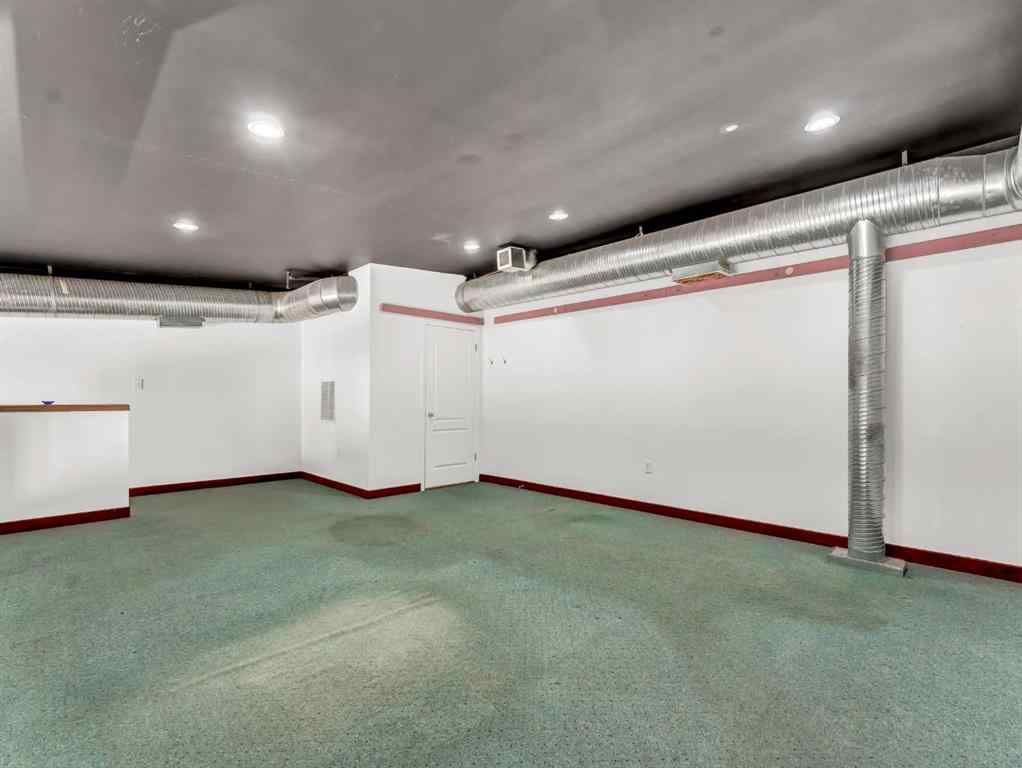 MLS® A2260076 - Unit #8 3295 Dunmore Road SE in Ross Glen Medicine Hat, Commercial