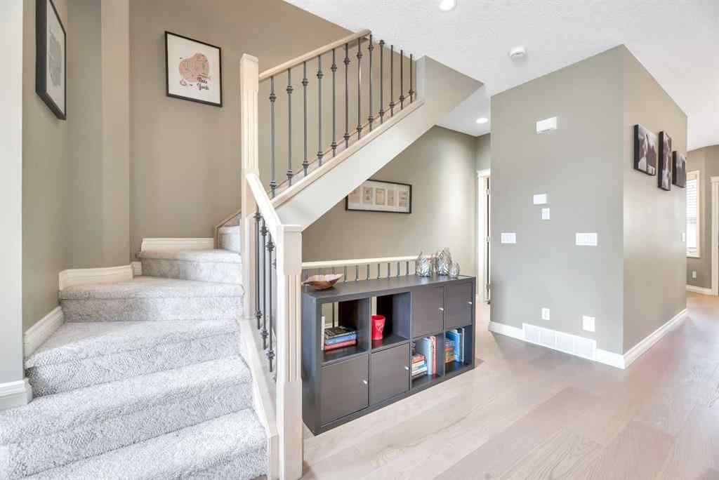 MLS® A2260092 - 2605 30 Street SW in Killarney/Glengarry Calgary, Residential