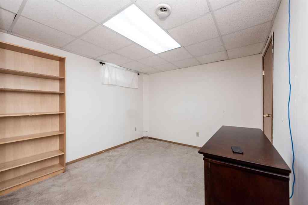 MLS® A2260094 - 14993 5 Street SW in Millrise Calgary, Residential