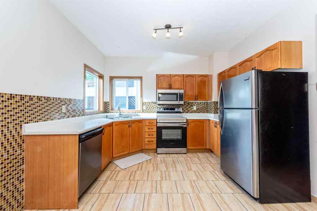 MLS® A2260094 - 14993 5 Street SW in Millrise Calgary, Residential