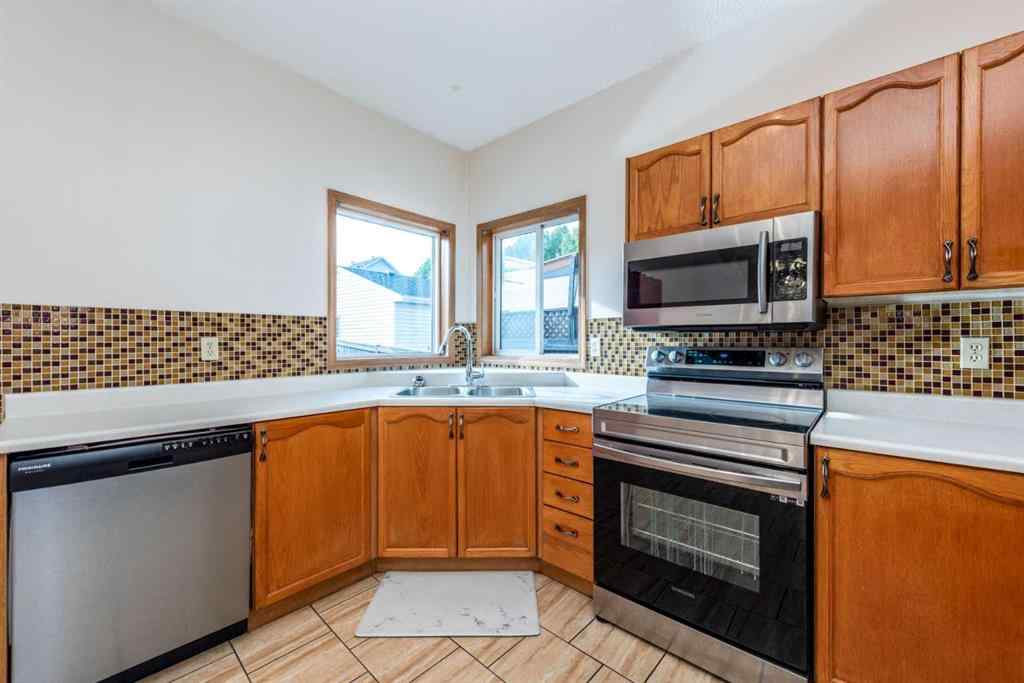 MLS® A2260094 - 14993 5 Street SW in Millrise Calgary, Residential