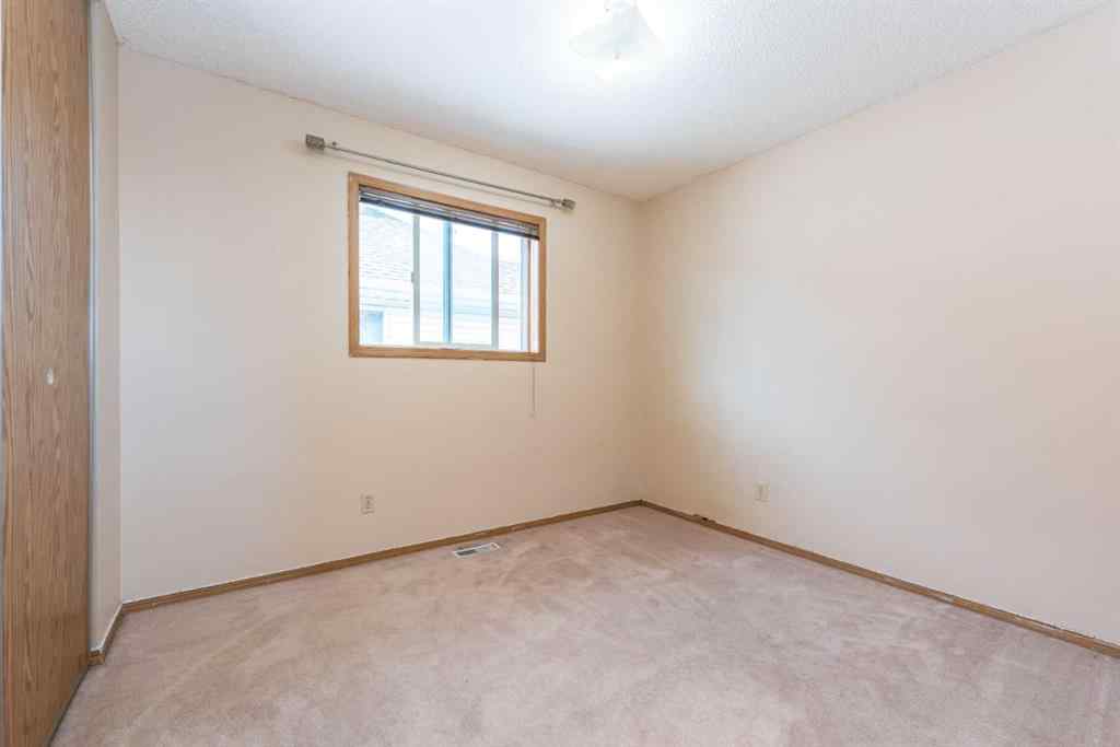 MLS® A2260094 - 14993 5 Street SW in Millrise Calgary, Residential