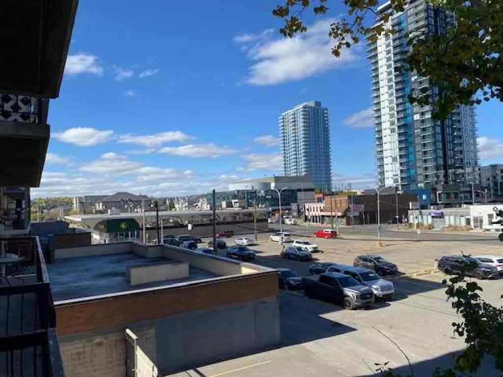 MLS® A2260097 - Unit #306 1320 12 Avenue SW in Beltline Calgary, Residential