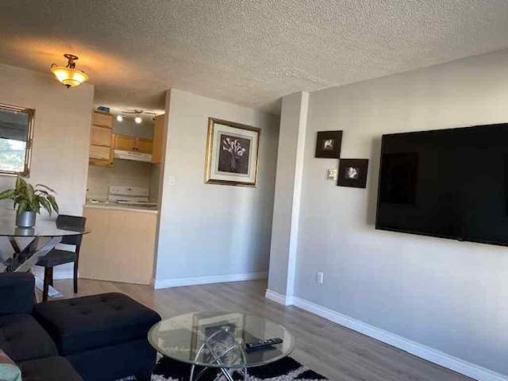 MLS® A2260097 - Unit #306 1320 12 Avenue SW in Beltline Calgary, Residential