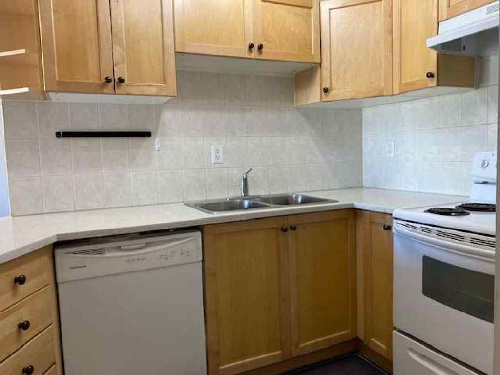 MLS® A2260097 - Unit #306 1320 12 Avenue SW in Beltline Calgary, Residential