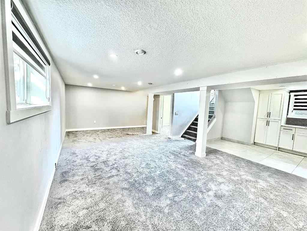 MLS® A2260098 - 10304 Elbow Drive SW in Southwood Calgary, Residential