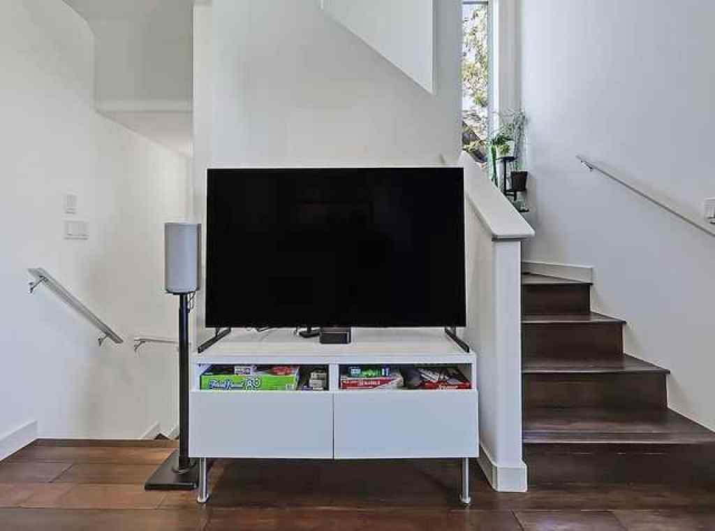 MLS® A2260108 - 455 20 Avenue NE in Winston Heights/Mountview Calgary, Residential