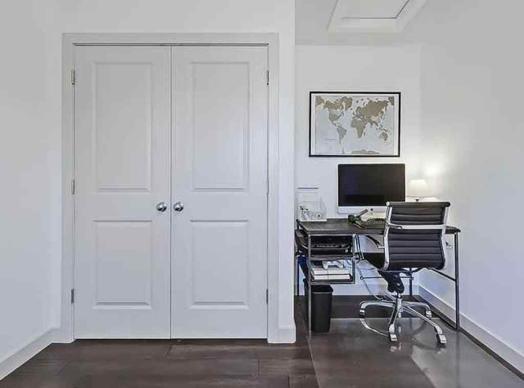 MLS® A2260108 - 455 20 Avenue NE in Winston Heights/Mountview Calgary, Residential