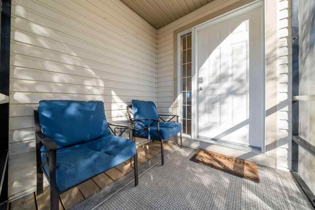 MLS® A2260111 - 131 Crystalridge Court  in Crystalridge Okotoks, Residential