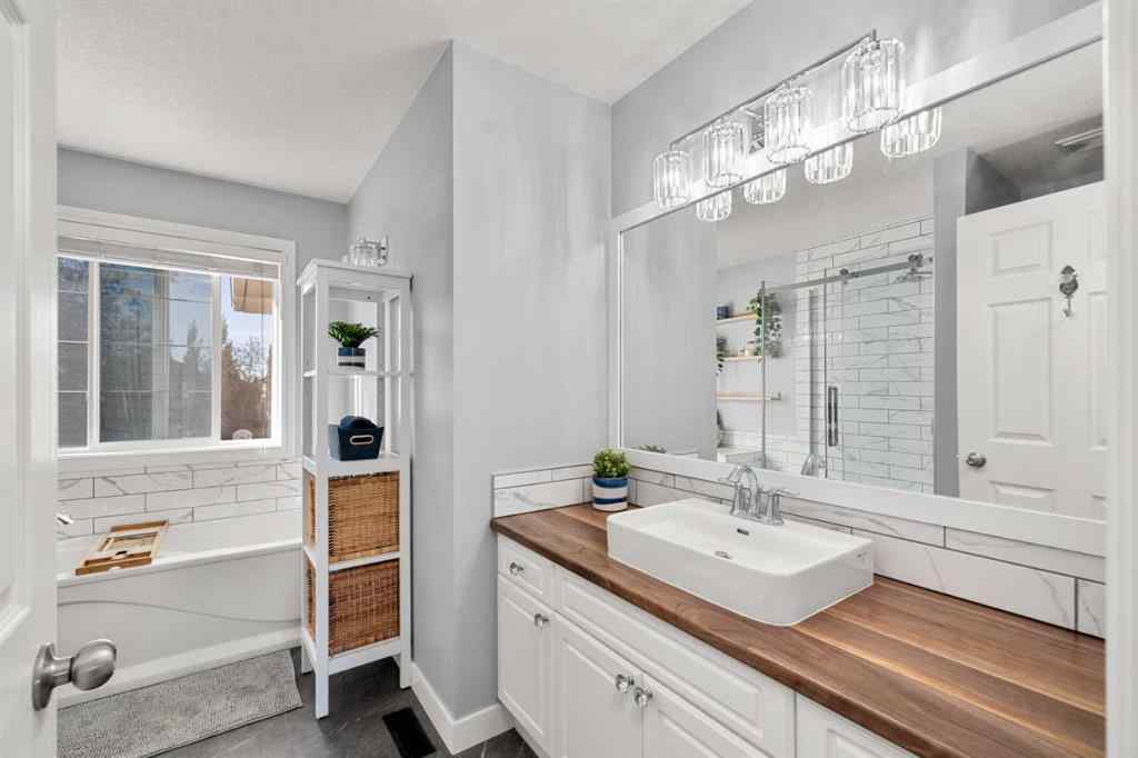 MLS® A2260111 - 131 Crystalridge Court  in Crystalridge Okotoks, Residential