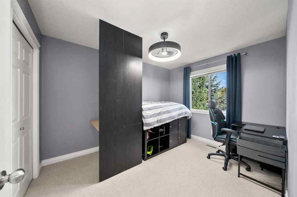 MLS® A2260111 - 131 Crystalridge Court  in Crystalridge Okotoks, Residential