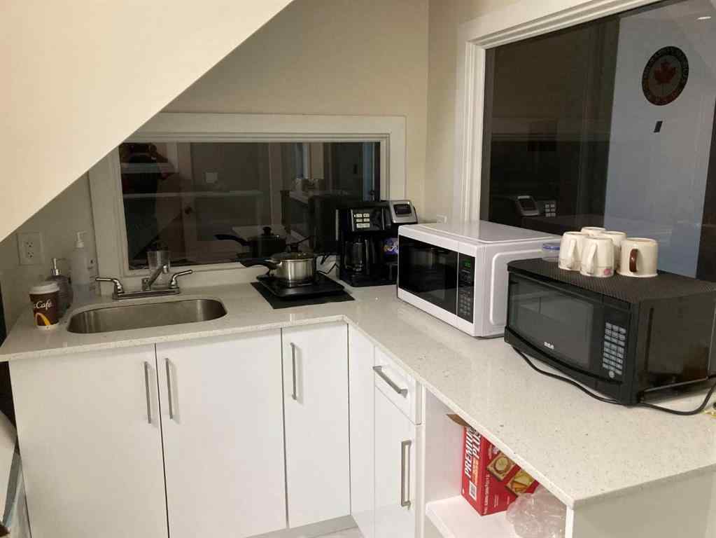 MLS® A2260117 - Unit #3230 4310 104 Avenue NE in Stoney 3 Calgary, Commercial