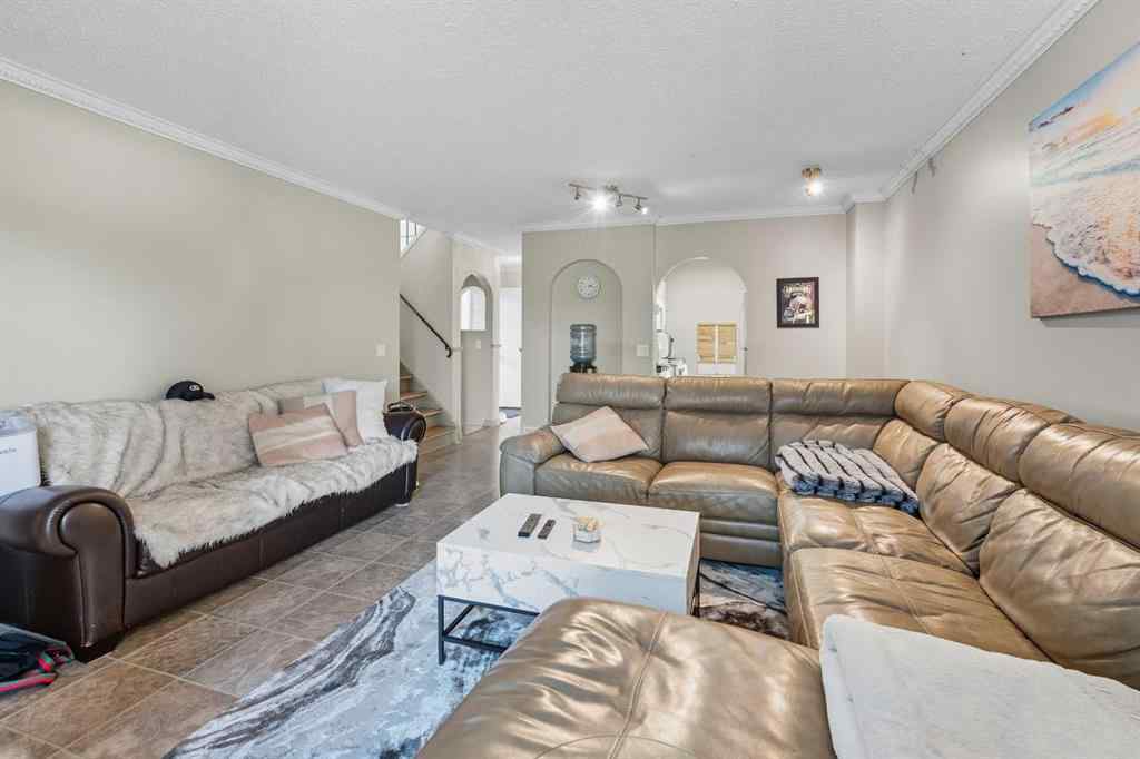 MLS® A2260118 - Unit #201 829 Coach Bluff Crescent SW in Coach Hill Calgary, Residential