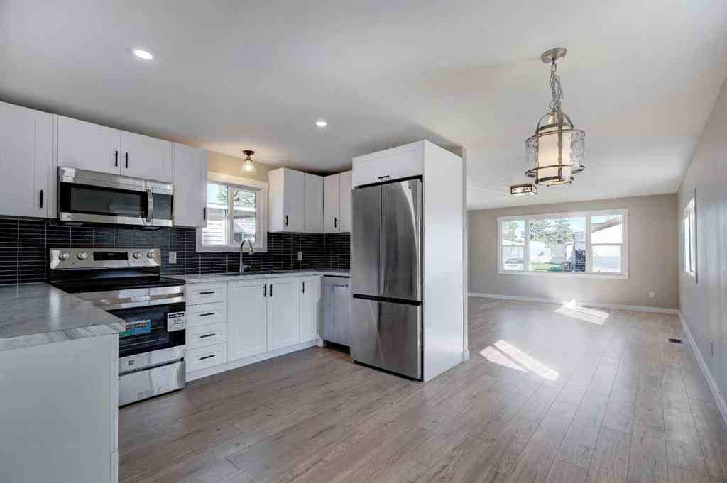 MLS® A2260120 - Unit #142 6724 17 Avenue SE in Red Carpet Calgary, Mobile