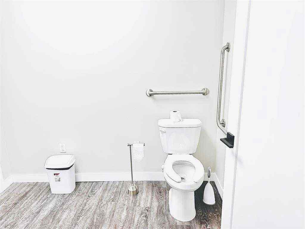 MLS® A2260129 - Unit #1015 4231 109 Avenue NE in Stoney 3 Calgary, Commercial