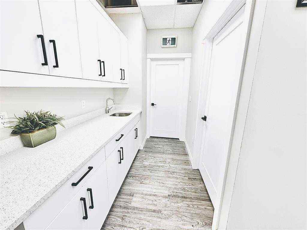 MLS® A2260129 - Unit #1015 4231 109 Avenue NE in Stoney 3 Calgary, Commercial