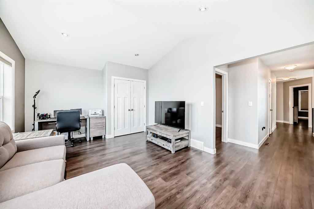 MLS® A2260132 - 4817 39 Street  in Riverside Ponoka, Residential