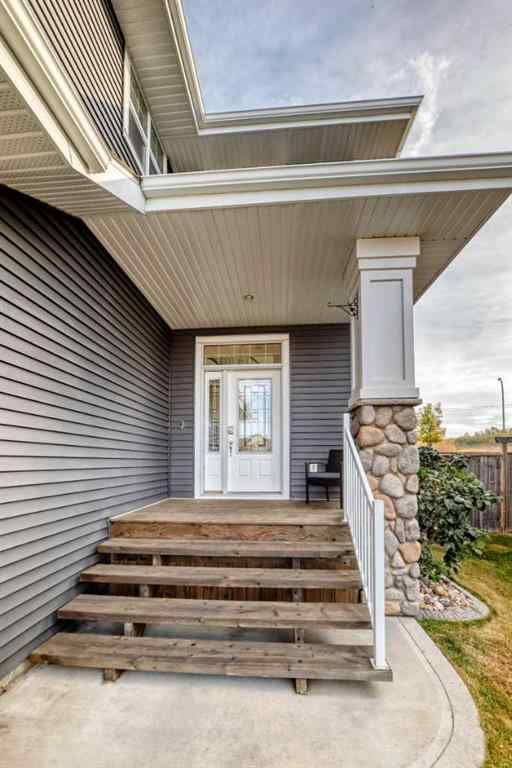 MLS® A2260132 - 4817 39 Street  in Riverside Ponoka, Residential