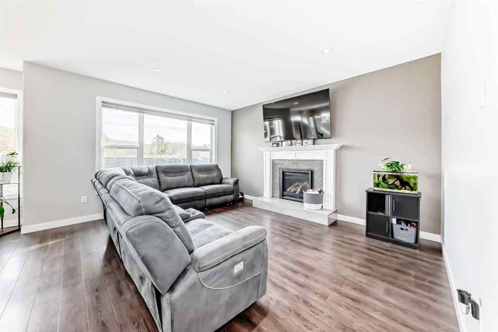 MLS® A2260132 - 4817 39 Street  in Riverside Ponoka, Residential