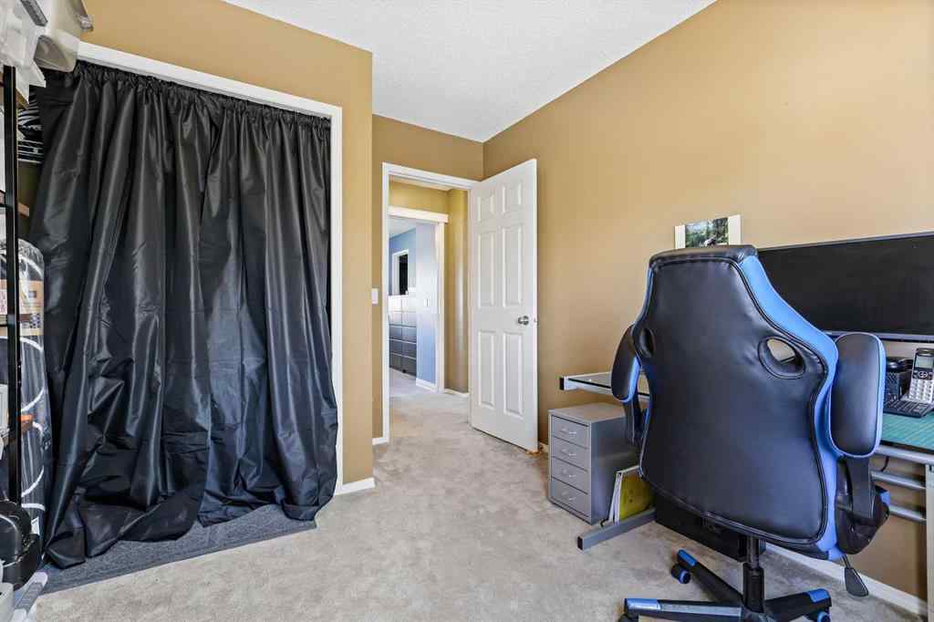 MLS® A2260141 - 180 Copperfield Rise SE in Copperfield Calgary, Residential