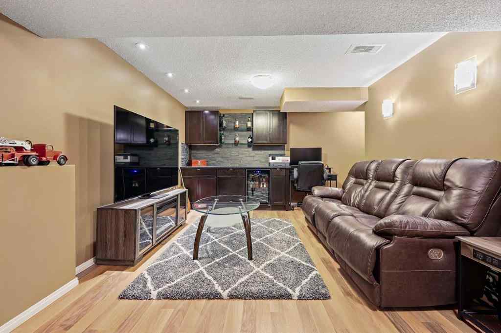MLS® A2260141 - 180 Copperfield Rise SE in Copperfield Calgary, Residential