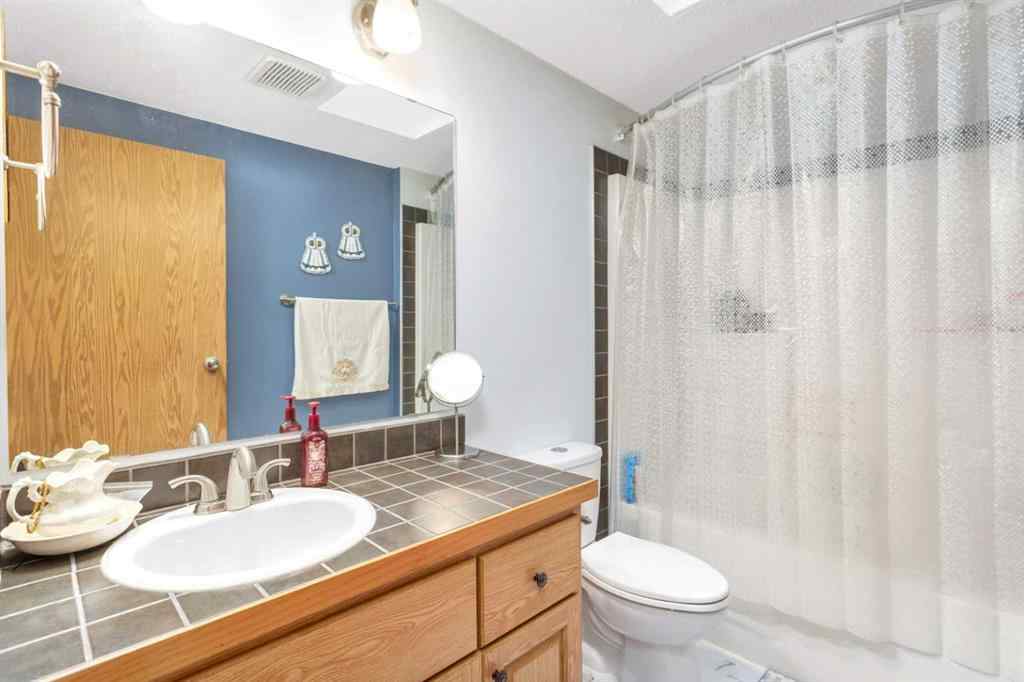 MLS® A2260142 - Unit #220 5241 Township Road 325A   in NONE Rural Mountain View County, Residential