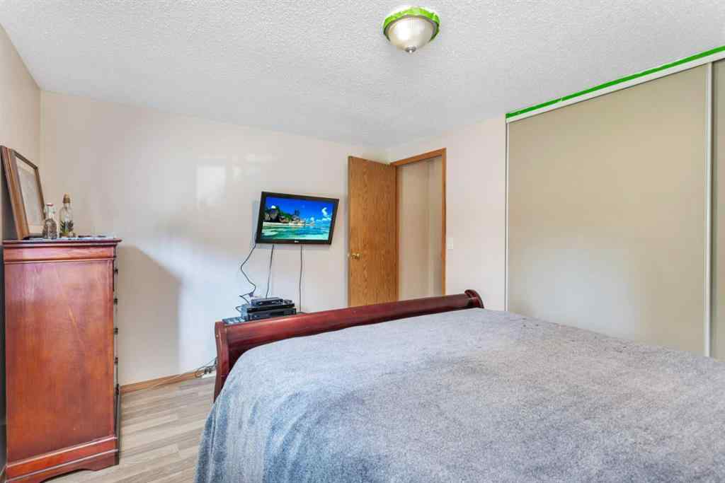 MLS® A2260142 - Unit #220 5241 Township Road 325A   in NONE Rural Mountain View County, Residential