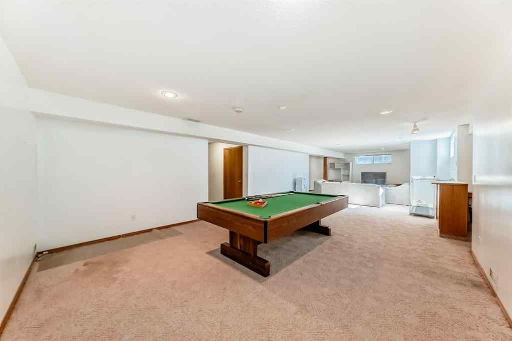 MLS® A2260143 - 17 Santana Manor NW in Sandstone Valley Calgary, Residential