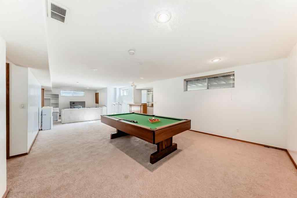 MLS® A2260143 - 17 Santana Manor NW in Sandstone Valley Calgary, Residential