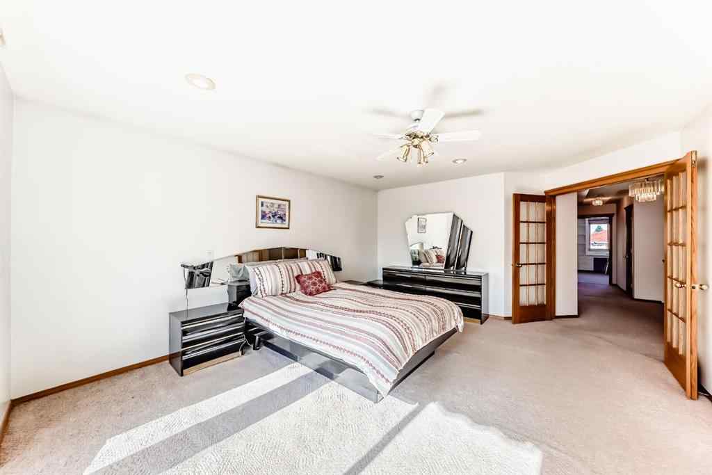 MLS® A2260143 - 17 Santana Manor NW in Sandstone Valley Calgary, Residential