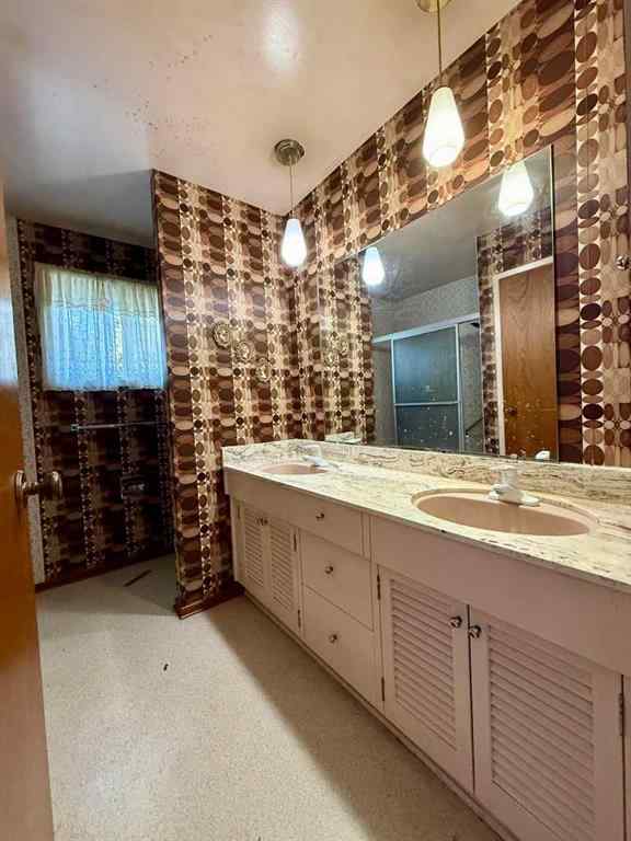 MLS® A2260148 - 11027 Bradbury Drive SW in Braeside Calgary, Residential