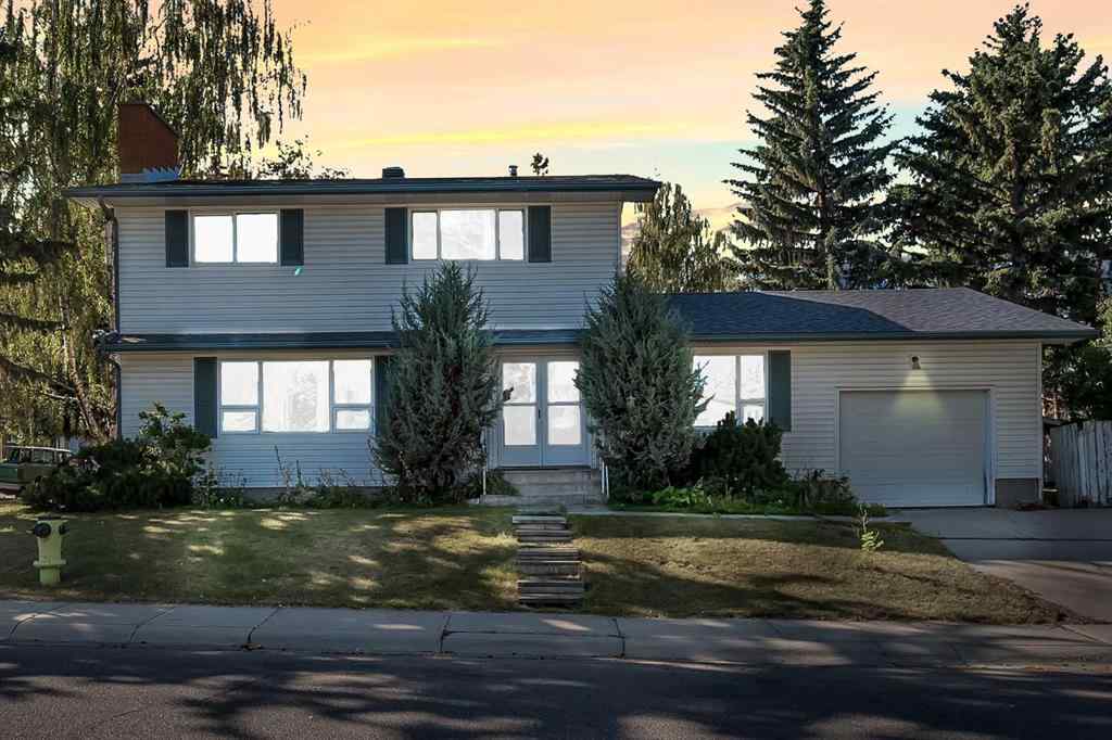MLS® A2260148 - 11027 Bradbury Drive SW in Braeside Calgary, Residential