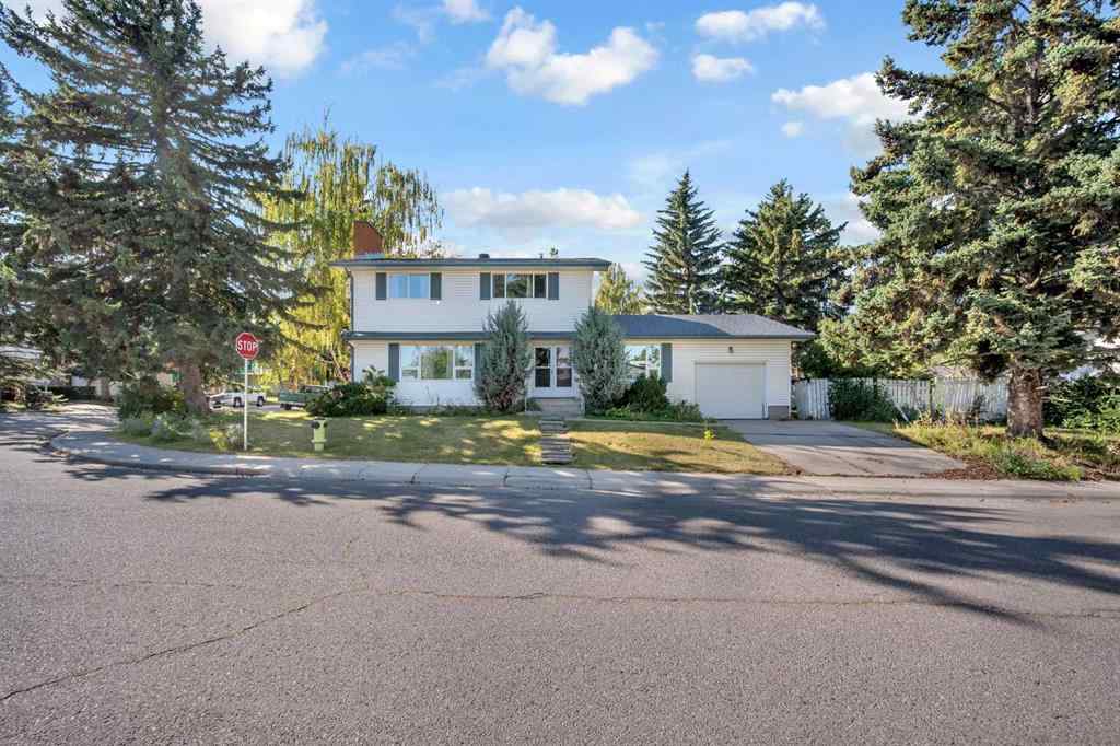 MLS® A2260148 - 11027 Bradbury Drive SW in Braeside Calgary, Residential