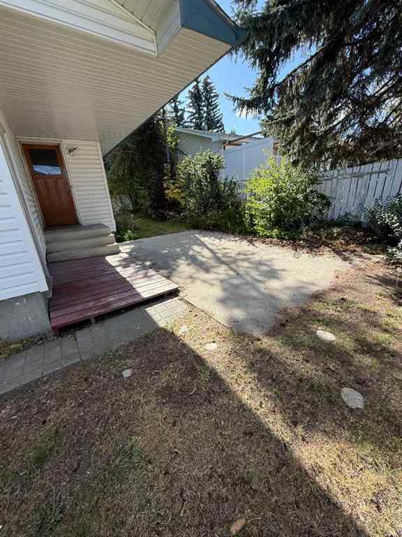 MLS® A2260148 - 11027 Bradbury Drive SW in Braeside Calgary, Residential