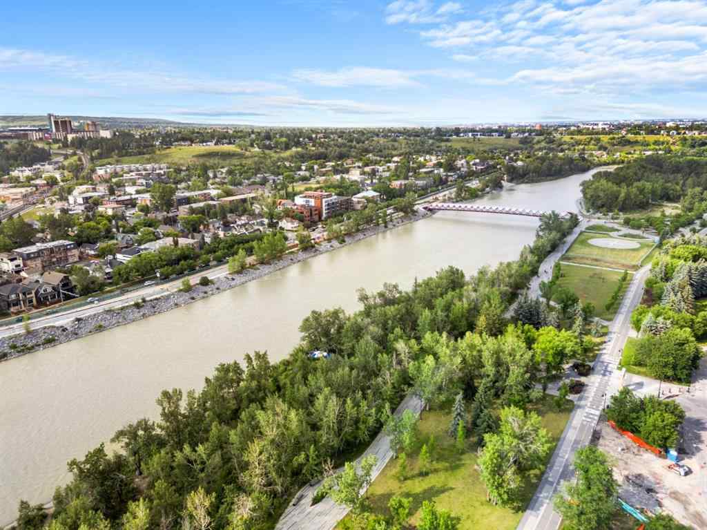 MLS® A2260154 - Unit #7 821 3 Avenue SW in Downtown Commercial Core Calgary, Residential