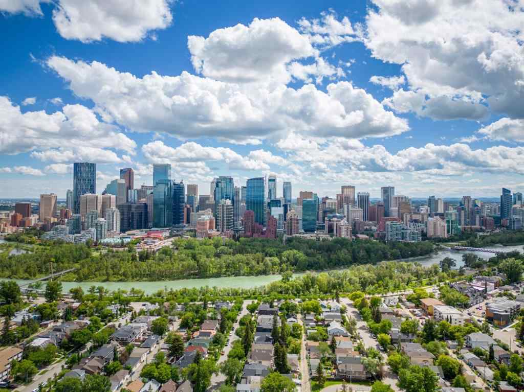MLS® A2260154 - Unit #7 821 3 Avenue SW in Downtown Commercial Core Calgary, Residential