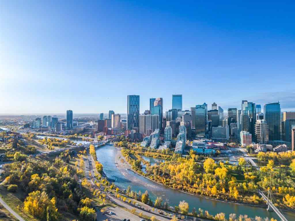 MLS® A2260154 - Unit #7 821 3 Avenue SW in Downtown Commercial Core Calgary, Residential