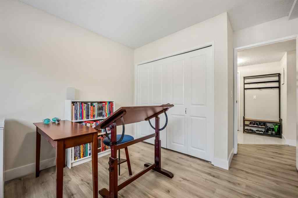 MLS® A2260154 - Unit #7 821 3 Avenue SW in Downtown Commercial Core Calgary, Residential