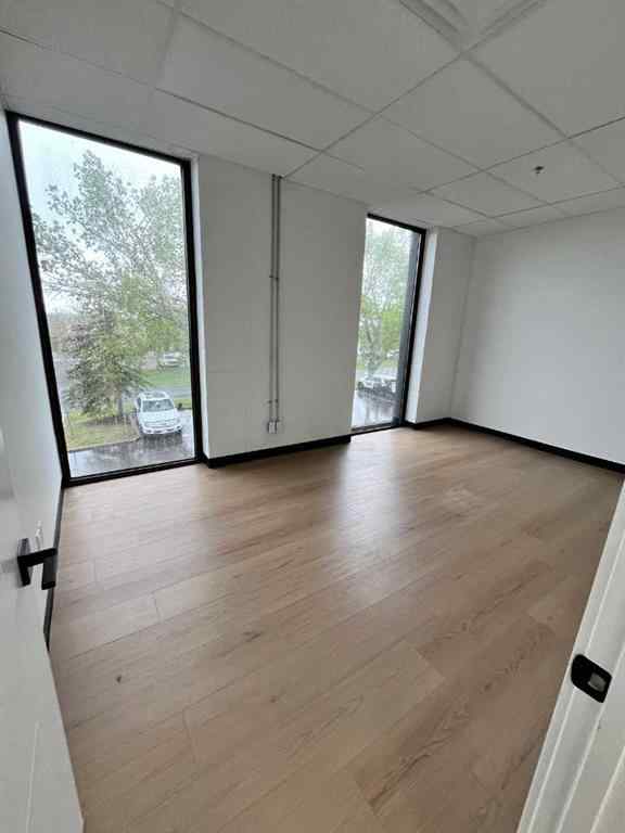 MLS® A2260156 - Unit #11 1209 38 Avenue NE in McCall Calgary, Commercial