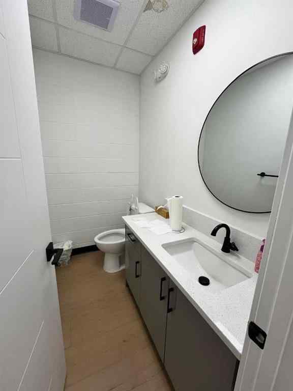 MLS® A2260156 - Unit #11 1209 38 Avenue NE in McCall Calgary, Commercial