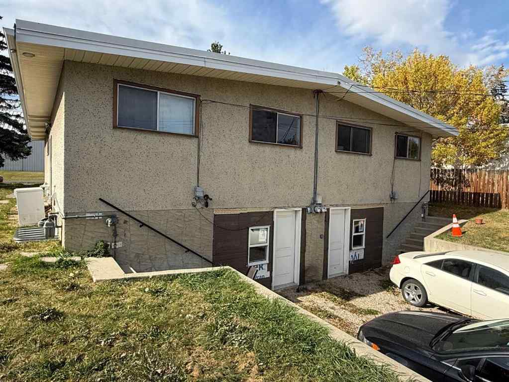 MLS® A2260166 - 4704 14 Street NW in North Haven Calgary, Multi-Family