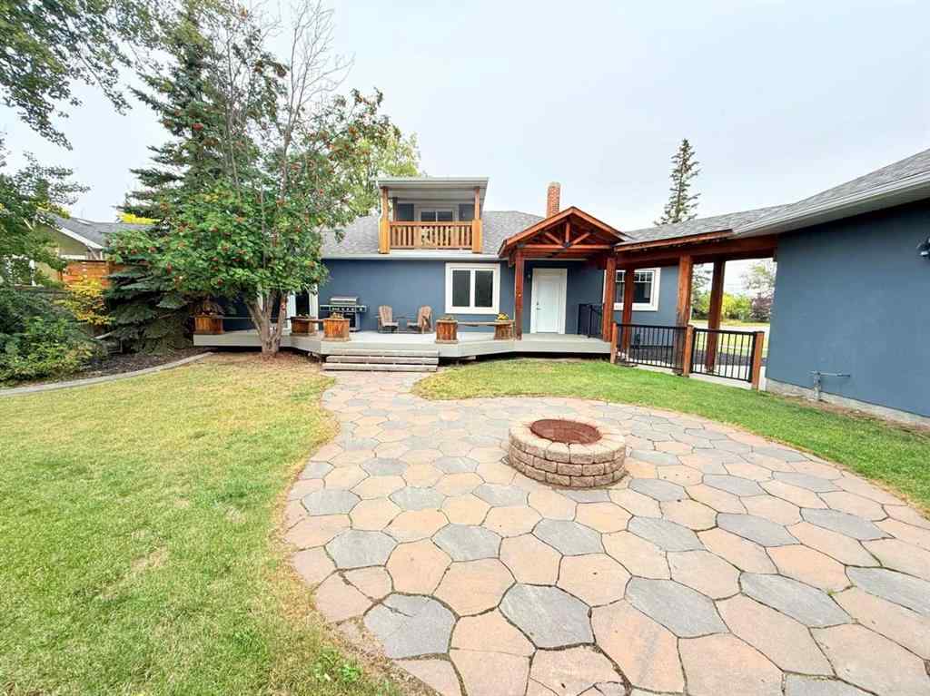 MLS® A2260168 - 10103 95 Avenue  in Swanavon Grande Prairie, Residential