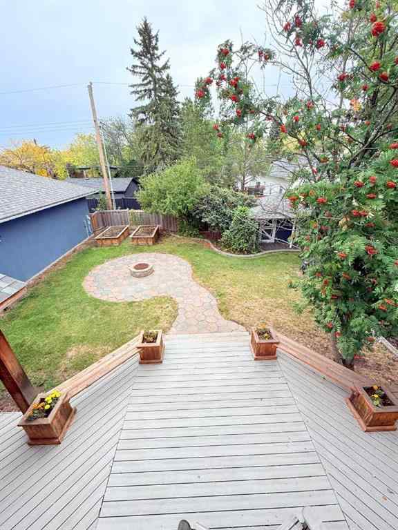 MLS® A2260168 - 10103 95 Avenue  in Swanavon Grande Prairie, Residential