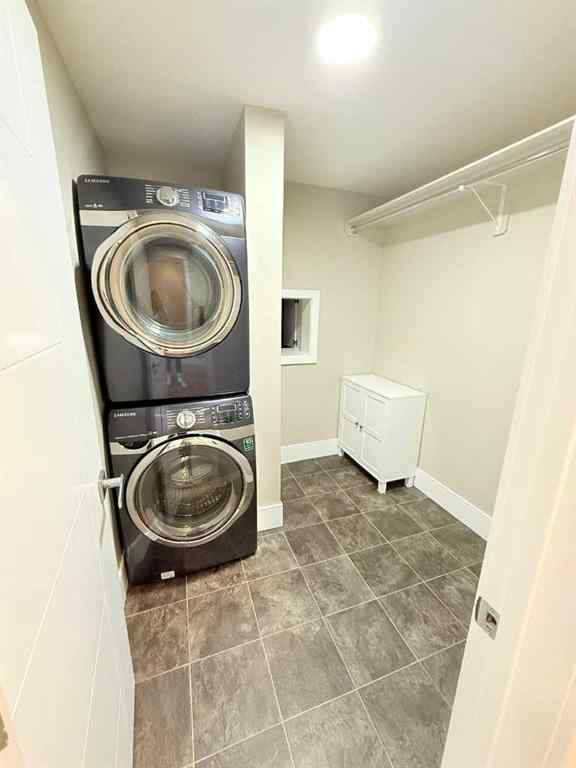 MLS® A2260168 - 10103 95 Avenue  in Swanavon Grande Prairie, Residential