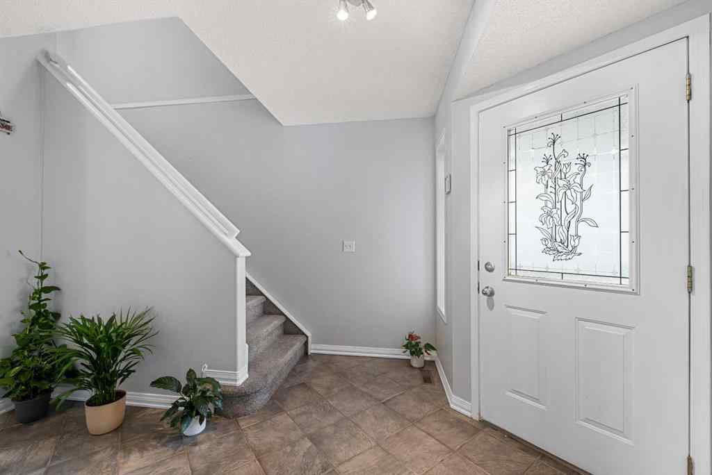 MLS® A2260170 - 47 San Diego Place NE in Monterey Park Calgary, Residential